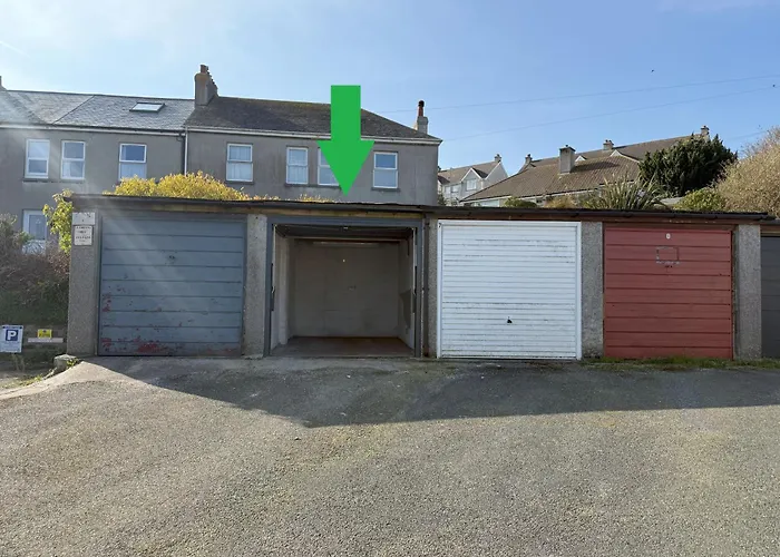 Crows Nest - Panoramic Views Of St Ives Harbour Villa